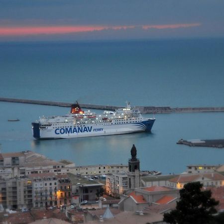 "Luigi" Balcon Sur La Mer Et Le Port De Сет Экстерьер фото